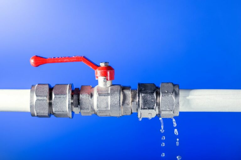 Leaking pipe needs Houston plumbing services from Power Pluming