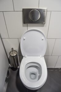 Toilet that needs repair from Houston commercial plumber